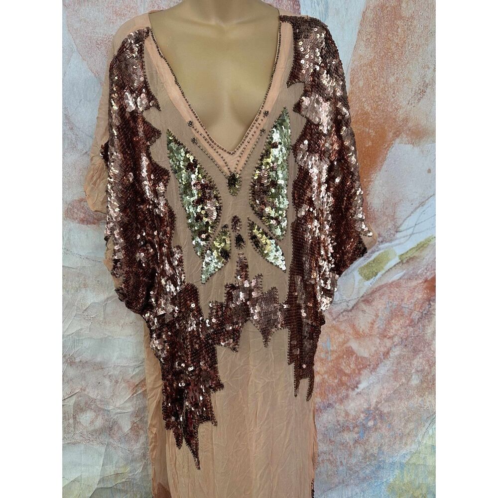 Free People Jen’s Pirate Booty Ritual Queen Peach Sequin Embellished Kaftan XS/S - Picture 8 of 14